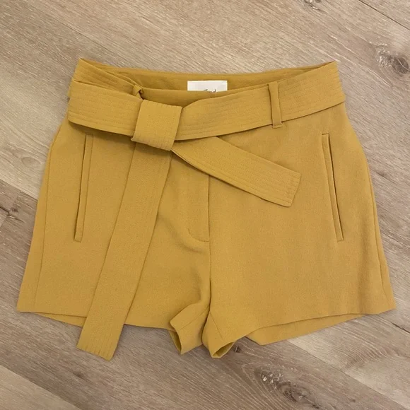 Wilfred tie-front shorts - Picture 2 of 3